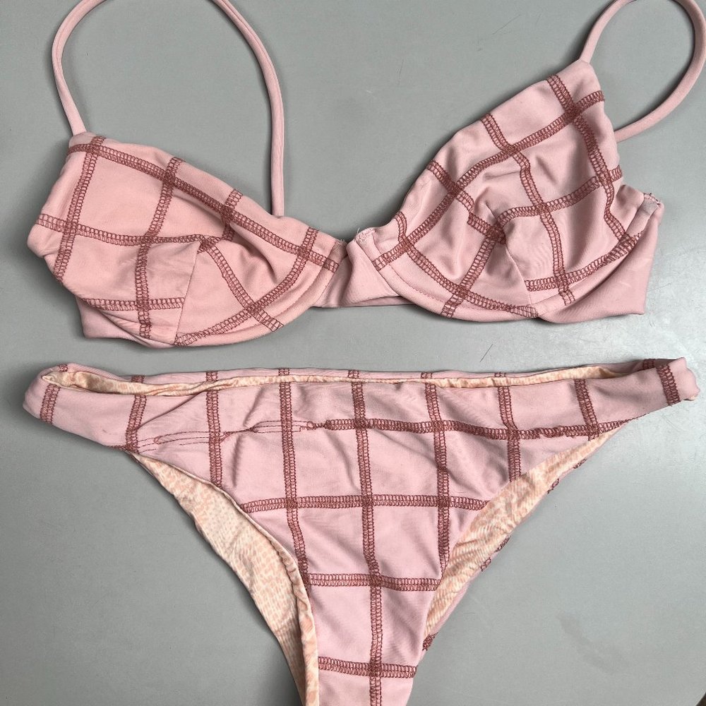 Acacia Set
